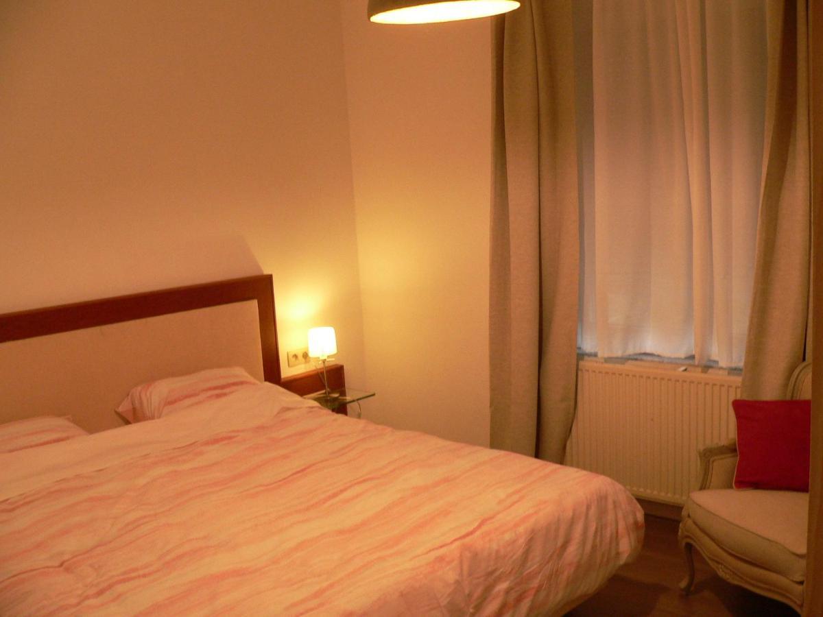 Liege 4420 Rue Jean Jaures 45 Grande Maison Joyeuse Avec Terrasse 30M2 Pour 8 Personnes Maximum 圣尼古拉 外观 照片