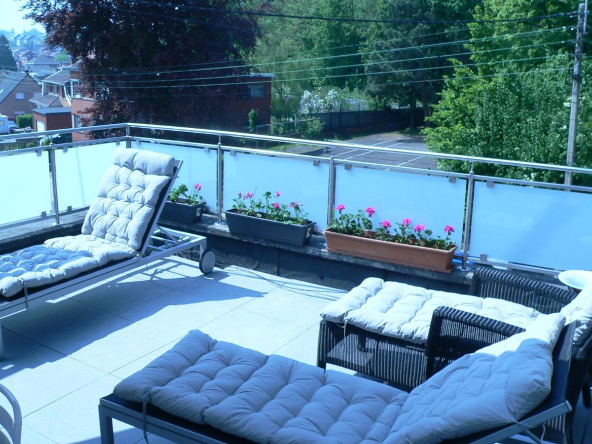 Liege 4420 Rue Jean Jaures 45 Grande Maison Joyeuse Avec Terrasse 30M2 Pour 8 Personnes Maximum 圣尼古拉 外观 照片