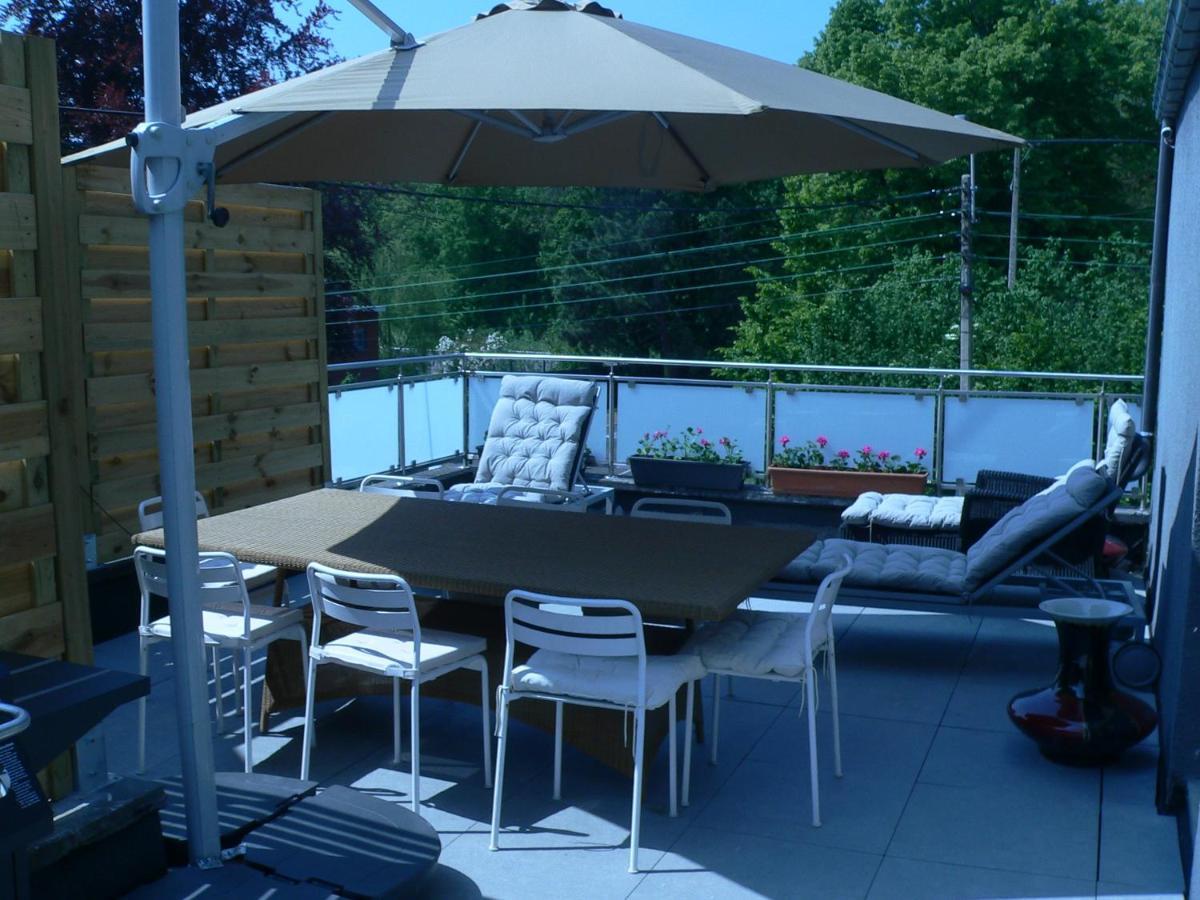 Liege 4420 Rue Jean Jaures 45 Grande Maison Joyeuse Avec Terrasse 30M2 Pour 8 Personnes Maximum 圣尼古拉 外观 照片